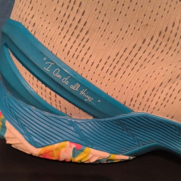 Steph Curry's Under Armour White and Teal Athletic High's OG Sneakers Not Remix - Picture 2 of 8